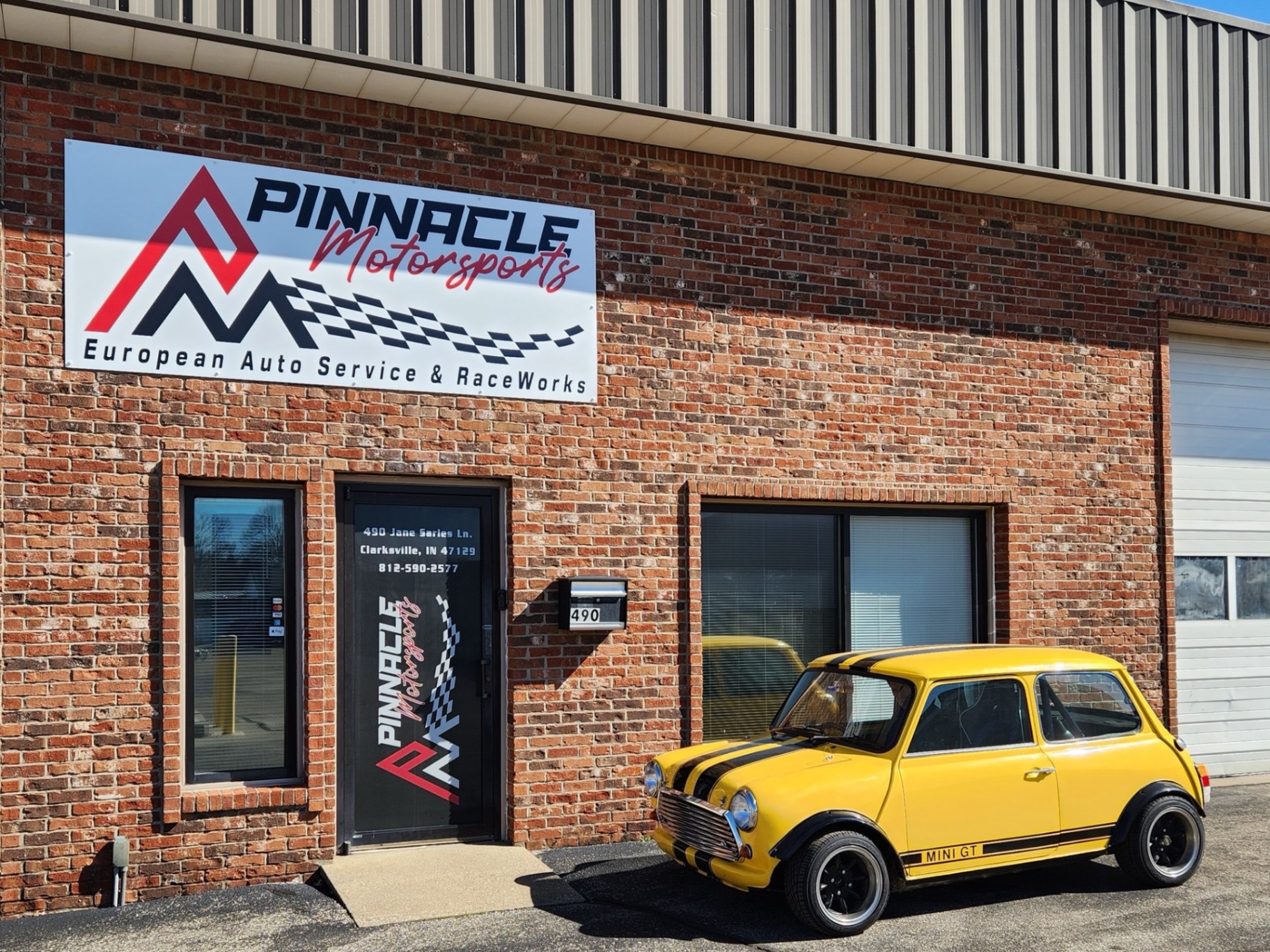 Pinnacle Motorsports service bay