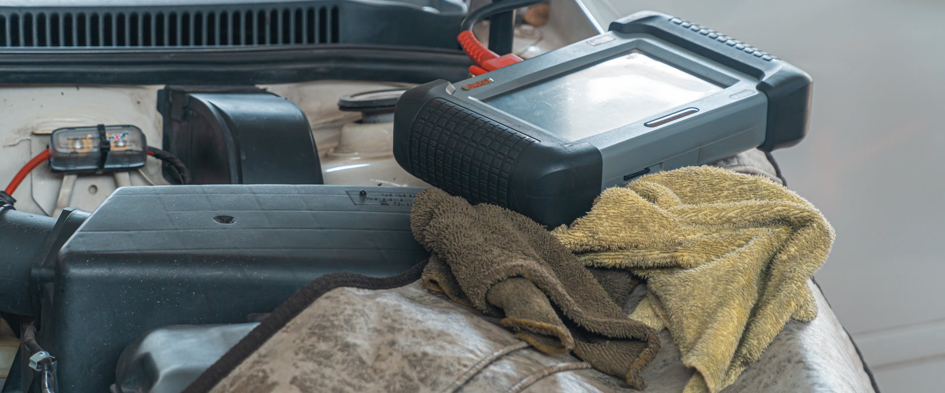 Check Engine Light Diagnostics Louisville KY — expert auto repair at Pinnacle Motorsports