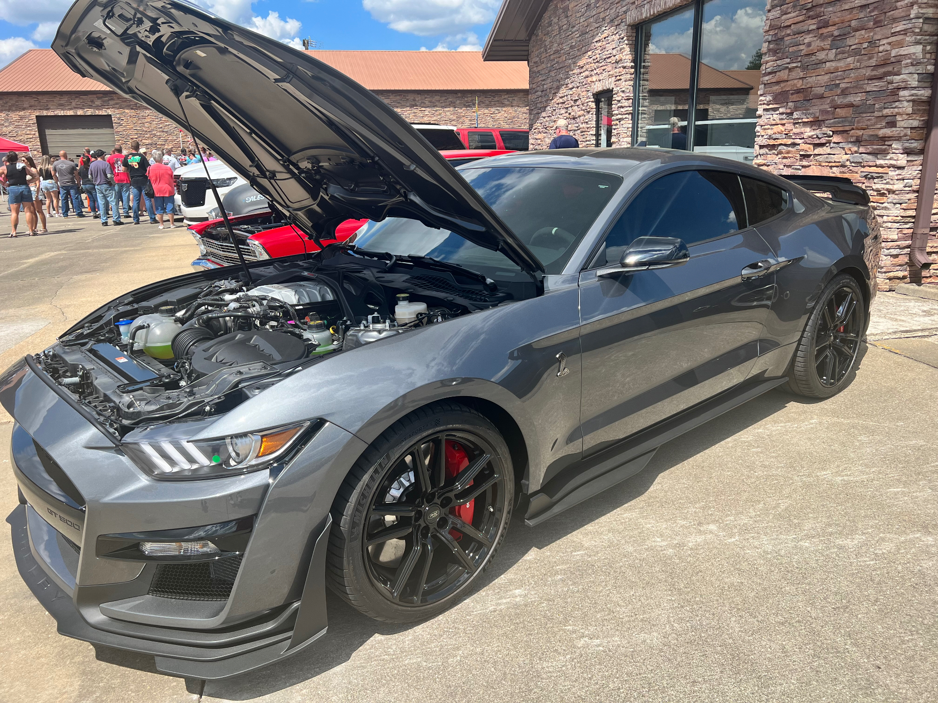 Domestic & Trucks vehicles serviced at Pinnacle Motorsports — Ford, Chevrolet, GMC, Dodge, Ram, Jeep, Cadillac, Lincoln, Tesla